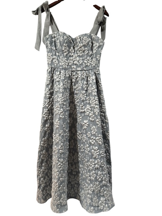 Lulus Dresses & Skirts - Lulus Gray Floral Jacquard Midi Dress Tie Strap Bustier Romantic Dress S